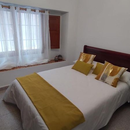 Ferienwohnung Casa Fernando Y Maruja Pego Exterior foto